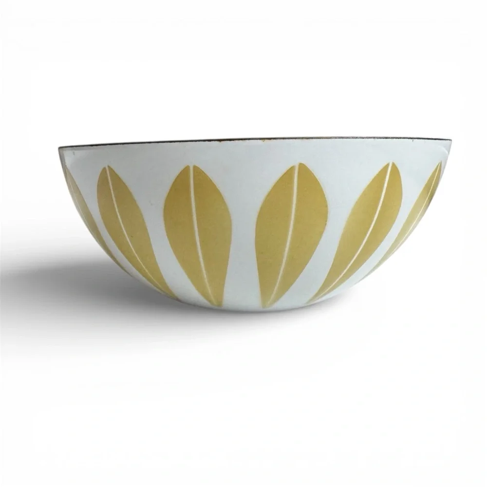 Vintage Cathrineholm Norway Enamelware 8″ Lotus Bowl  - Mustard Yellow & White - Picture 2 of 16